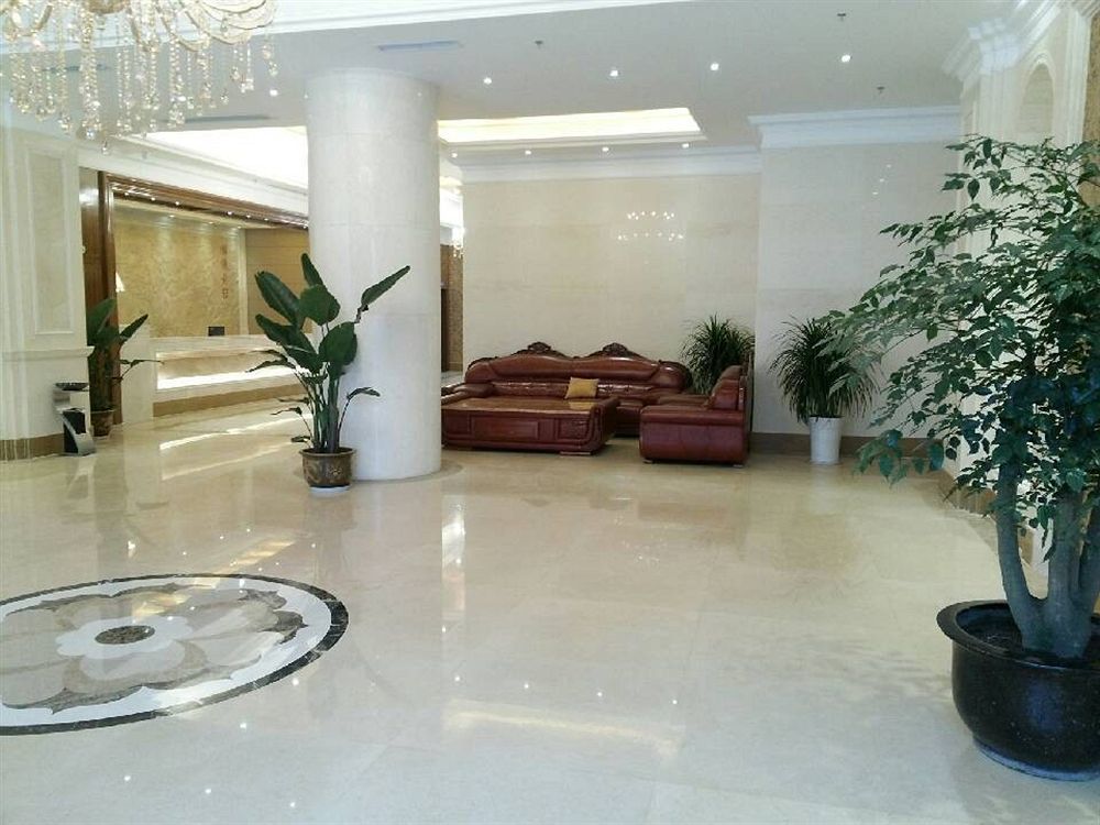Chengdu Airport Ruijia Hotel Exterior photo